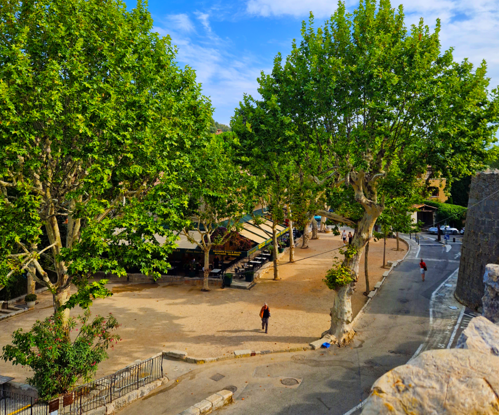 Chantier d’embellissement de l’entrée du village historique