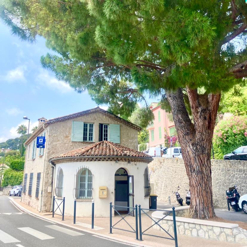 Fermeture du bureau de poste : place à une agence postale communale !